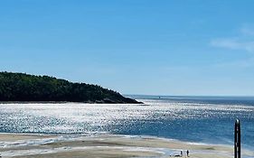 Pavillon De Jardin Neuf Baie De Tadoussac Clim Parking - 2 Chambres